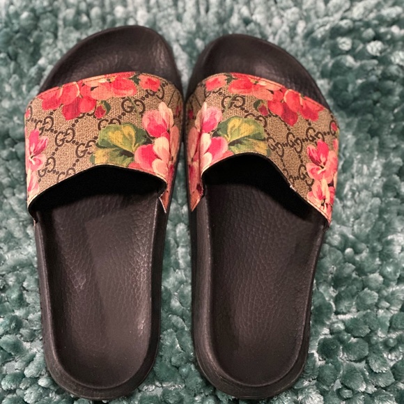 Gucci Authentic Women’s Slides Size 7 - Picture 3 of 7